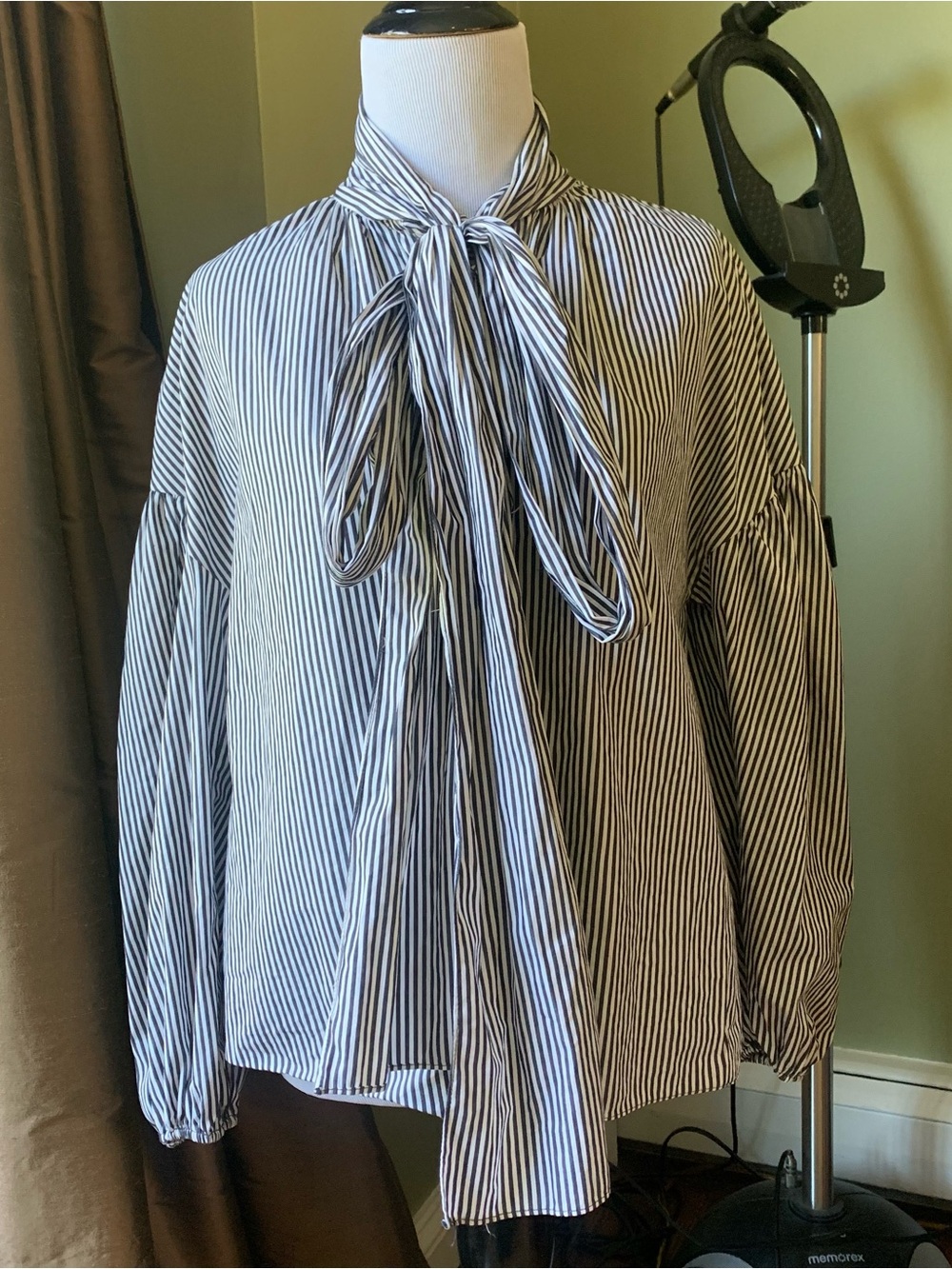 Zara tie-neck balloon sleeves black white striped cotton shirt blouse top XS